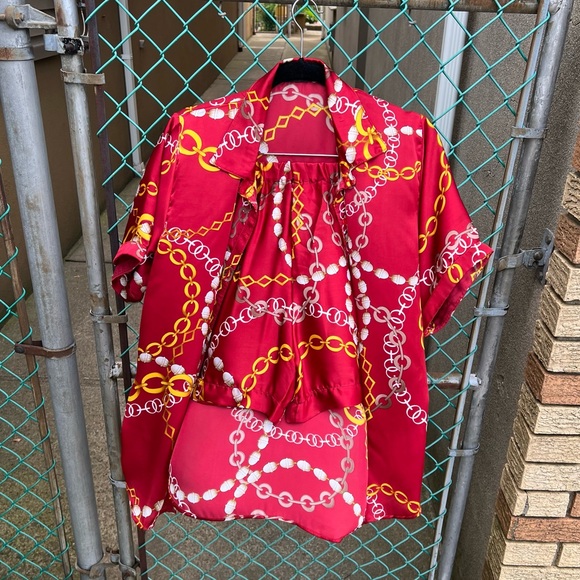 Red Chain-Link Printed 2-pc Short Set M - Picture 16 of 16